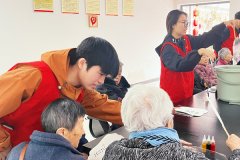 理工大学材料科学取工程学院的青年意愿者们走